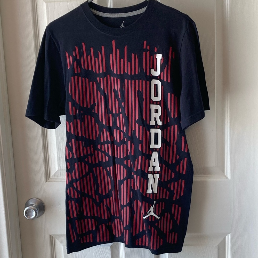 Jordan Black and Red Graphic T-Shirt Size S BRED